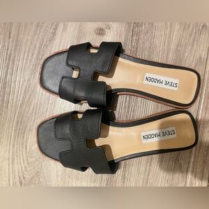 Steve Madden Black Leather Slides